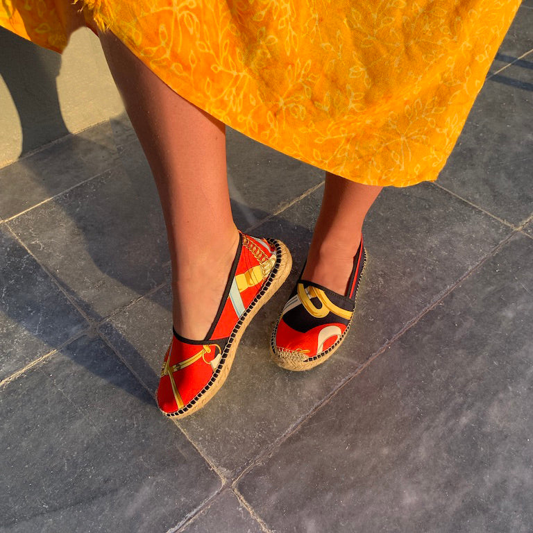 Scarf History Series: Celebrating Henri d'Origny and His Timeless Hermès Designs